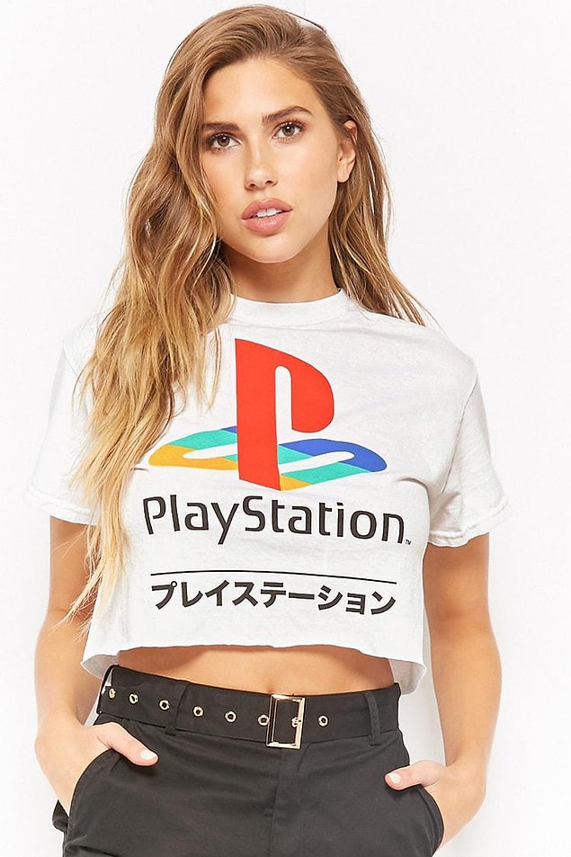 Forever 21 da Playstation koleksiyonuyla oyunseverleri memnun etti.
