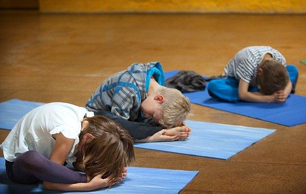 9. Yoga (Birleşik Krallık, Amerika Birleşik Devletleri, Avustralya)