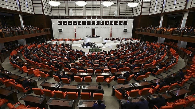 "Kiralık milletvekili sezonu tekrar açıldı"