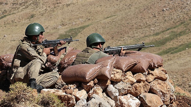 "Libya ve Suriye krizlerine tepkisiz kalmak Anadolu coğrafyasını riske atar"