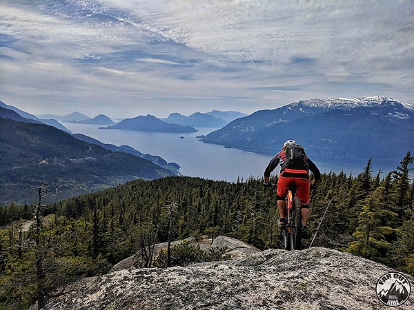«Для нас жизнь в трейлере стала образом жизни. По нашему мнению, жизнь в трейлере - это то же самое, что жить дома».