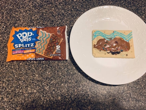 7. Ошметок шоколада или...?