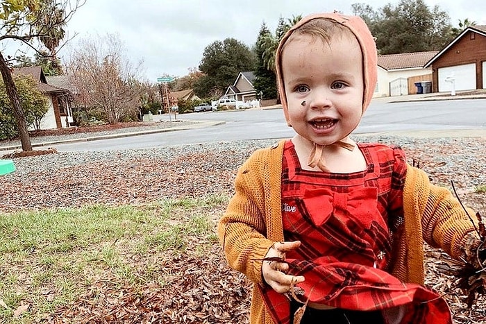 Люди пожертвовали 50 тысяч долларов на кампанию, начатую для христианской пары, которая хочет воскресить свою 2-летнюю дочь