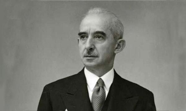 1973 - Türkiye'nin ikinci Cumhurbaşkanı İsmet İnönü, Ankara'da 89 yaşında vefat etti