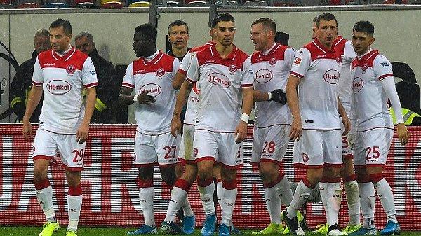 Fortuna Düsseldorf sahasında Union Berlin'i 2-1 yenerken, Kaan Ayhan maçta 90 dakika görev yaptı.
