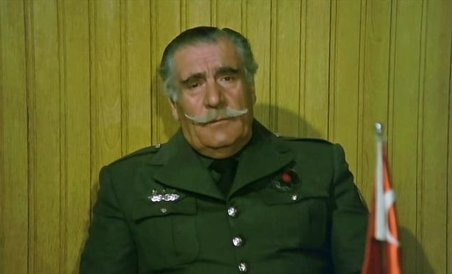 Gördüğünüz gibi olay nerelere geldi sevgili arkadaşlar. Bir bilgi bizi aldı sürükledi derya denizlere... Bu vesileyle gece uyumaya çalışırken akıllara takılan değişik soruların da cevabını vermiş olduk. Herkese iyi günler!