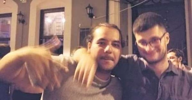 "Aynı anda biri bıçaklıyor, biri tekmeliyordu"