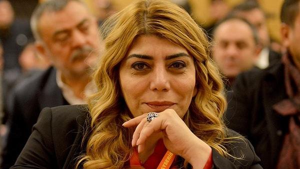 53. Kayserispor’da genel kurul öncesi Berna Gözbaşı başkan adaylığını açıkladı. Yönetim kurulu, oy birliğiyle Berna Gözbaşı'yı yönetim kurulu başkanı seçti. Gözbaşı, Süper Lig'in ilk kadın başkanı olarak tarihe geçti.