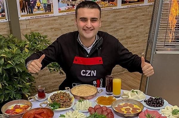 Babasının "Çıraklığını yapmadığın işin ustalığını yapamazsın." sözünü benimseyen CZN Burak, Aksaray’da 15 masalı bir dükkan ile başlayan Hatay Medeniyetler Sofrası'nı şu an İstanbul'un en gözde mekanlarından biri haline getirmiş durumda.