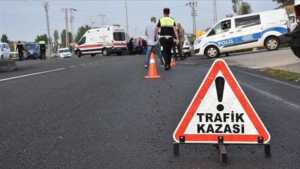 Türkiye genelinde ise 2018'de meydana gelen 428 bin 74 trafik kazasında 3 bin 373 kişi yaşamını yitirdi, 310 bin 109 kişi yaralandı.