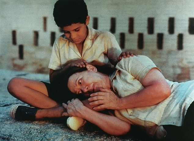 24. Merkez İstasyonu (1998) Central do Brasil