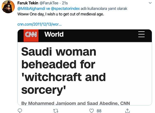 "Umarım bir gün siz de Orta Çağ'a geçersiniz" yorumuyla cadılık ve büyücülük gerekçesiyle idam edilen bir Suudi kadının haberi paylaşıldı.