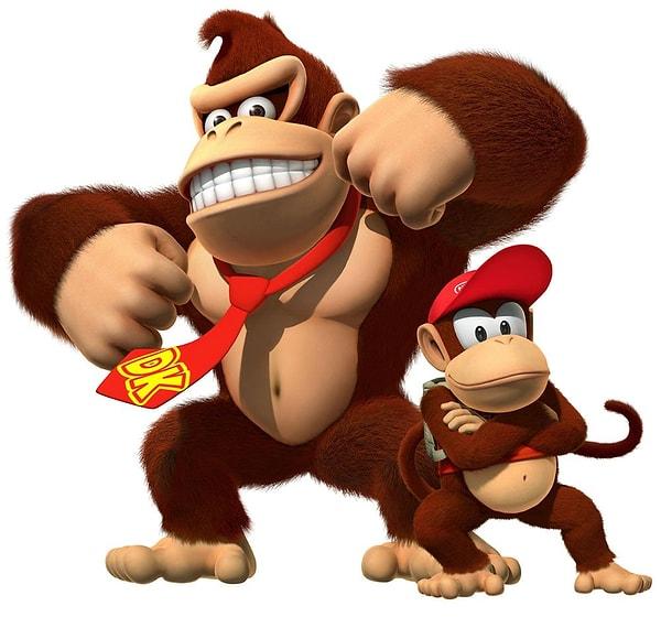 10. Donkey Kong oyununun ismi, oyunun yaratıcısı Miyamto'nun 'donkey' (eşek) kelimesinin 'salak' anlamına geldiğini sanmasıyla çıkmıştır.