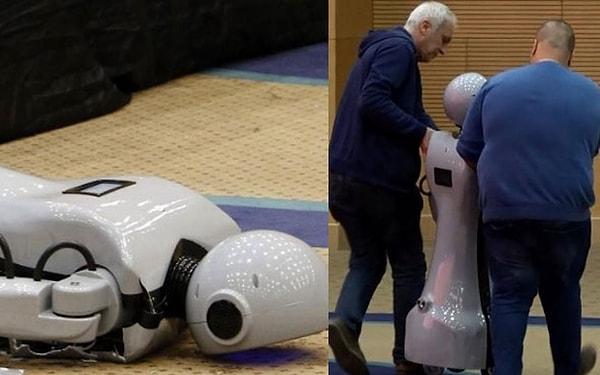 Konya'da 2018 yılında 85 bin TL'ye mal olan "Mini Ada" isimli bir robot üretilmişti. Fakat görücüye çıktığı sırada kendisine nazar değmiş ve sahneden düşmüştü.
