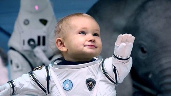 6. Küçükken hayallerinin arasında astronot olmak var mıydı?