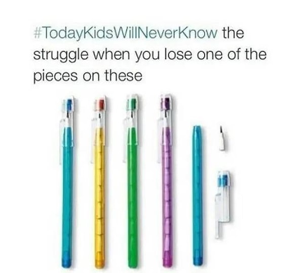 4. Современные дети никогда не поймут той боли от потери одного стержня из такой ручки :)