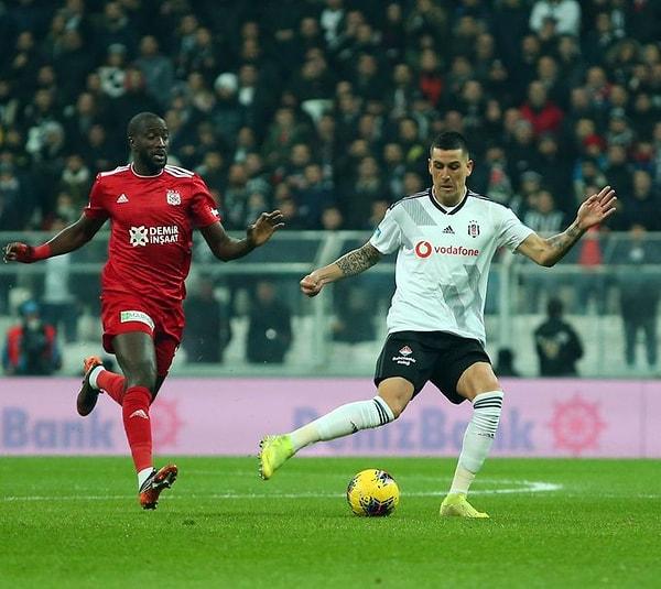 Süper Lig'de ikinci yarının ilk hafta maçında Beşiktaş ile Sivasspor üç puan mücadelesi verdi.