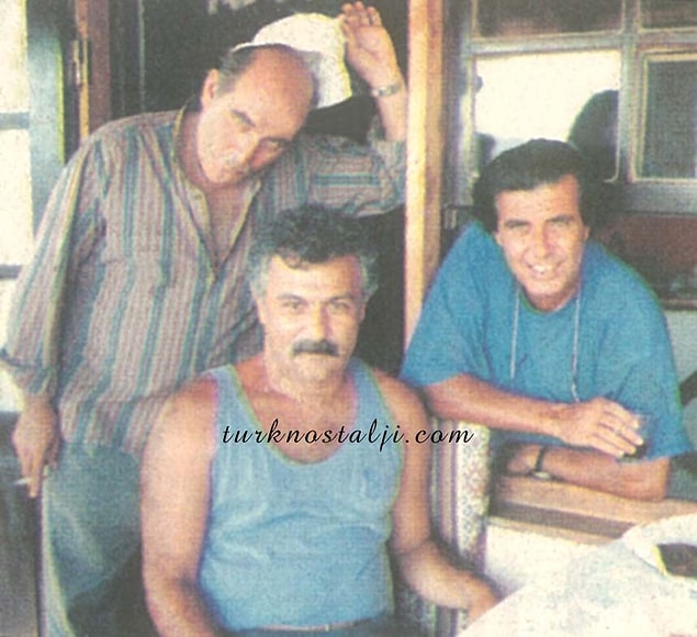 Süper Baba, Sıcak Saatler, Yeşil Işık gibi projelerin yanı sıra tiyatro sahnelerine Macbeth, Huzur, Abdülcambaz, Yaşar Ne Yaşar Ne Yaşamaz gibi efsane oyunları taşıdı.