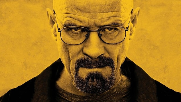 DİZİ BONUSU: Ne zaman öleceğinizi öğrenseydiniz o andan itibaren nasıl bir hayatınız olurdu? Kanser olduğunu öğrenen kendi halinde bir öğretmen olan Walter White'ın, metamfetamin kralına dönüşümünü izlemek büyük bir keyif.
