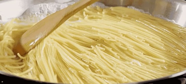 2. Spaghetti, aslında İtalya'da değil Çin'de bulunmuştur.