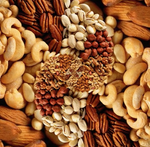6. Yer fıstığı, bir kuruyemiş değildir, aslında bir bakliyattır. Hatta, antep fıstığı, kaju ve badem de yemiş olarak bilinseler de aslında teknik olarak tohumdurlar.