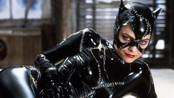 13. Batman Returns: Michelle Pfeiffer’ın rahatsızlık veren kostümü