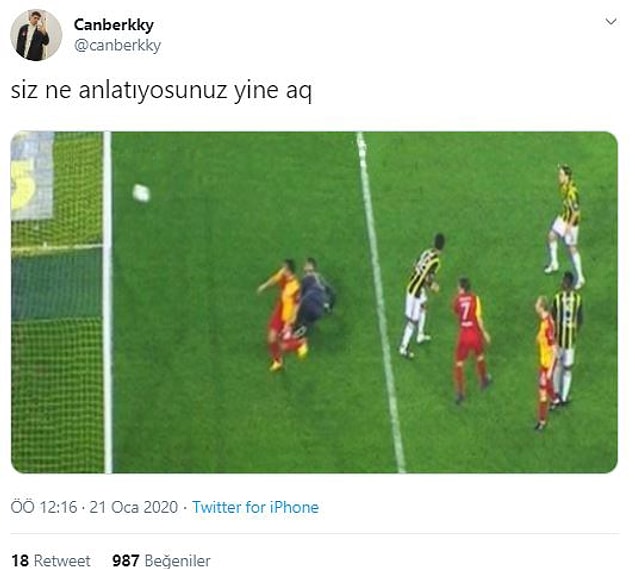 4. Galatasaraylıların gözleri yaşlı...