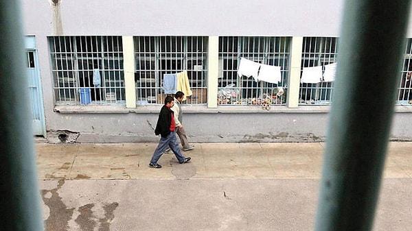 Bakan Gül: Cezaevlerinde kapalı görüşler başlıyor
