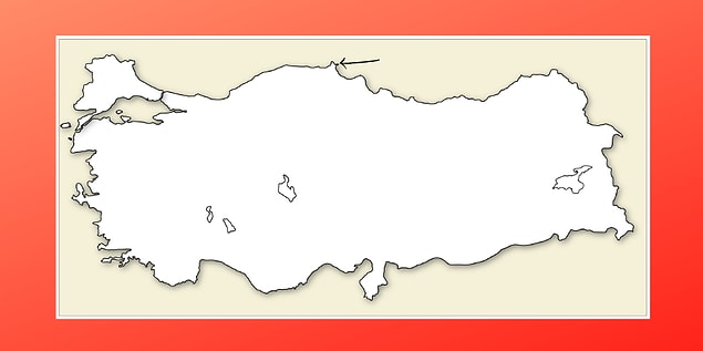 9- Türkiye haritasında ok ile gösterdiğimiz il hangisidir?