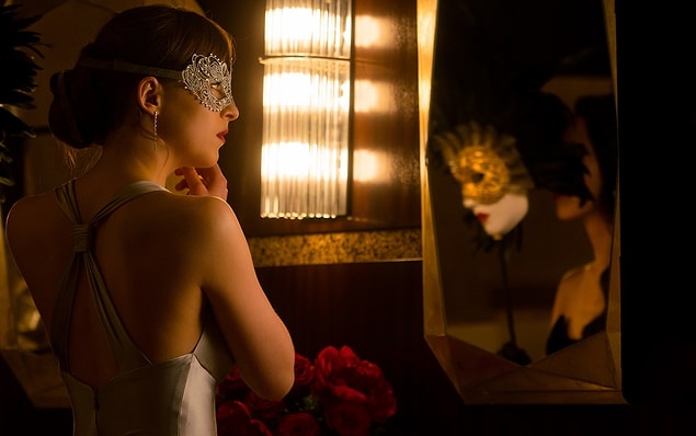 15. Karanlığın Elli Tonu (2017) Fifty Shades Darker