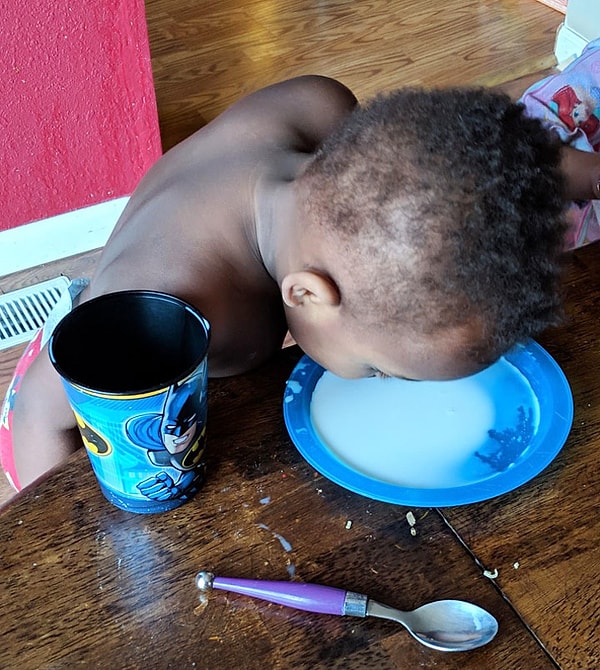 1. "Oğlum sütünü bardaktan içmeyi reddetti..."