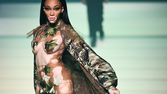 Ушел красиво: Легендарный модельер  Жан-Поль Готье попрощался с модой, устроив незабываемый показ