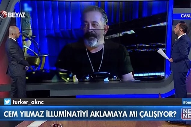 17. Beyaz TV, Cem Yılmaz'ın illuminatiye gönderme yaptığını söyleyince ünlü komedyen lafını esirgemedi.