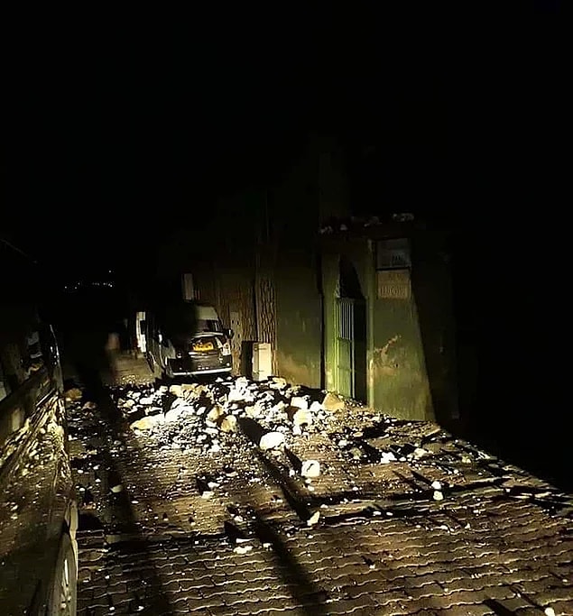 Gece don riskine karşı halk uyarılırken, gelen ilk görüntüler yıkımın boyutlarını ortaya koydu.