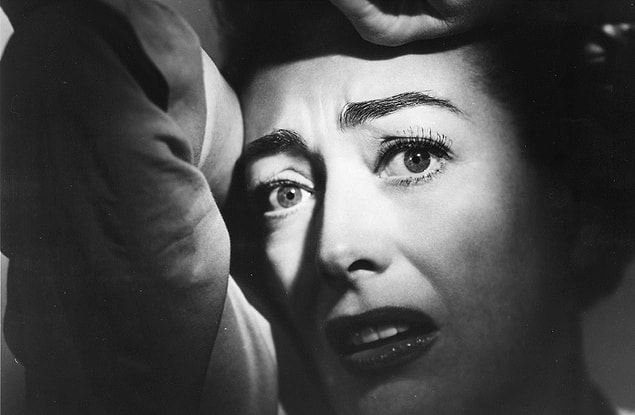 9. 'Mageirocophobia' hangisini yapmaktan korku duymaktır?
