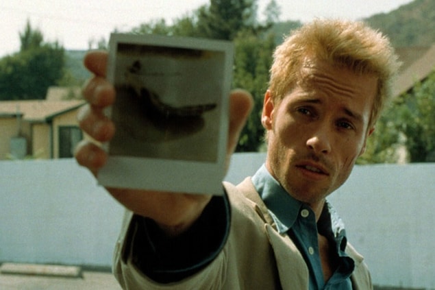 2. Akıl Defteri (2000) Memento