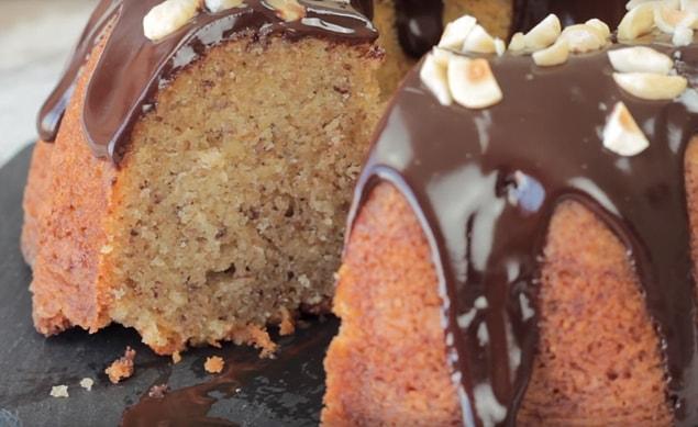 Fındıklı Kek Tarifi Enfes Çikolata Sosuyla Fındıklı Kek Nasıl Yapılır?