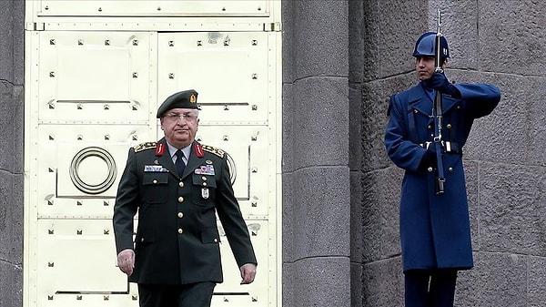 Kara ve Hava Kuvvetleri Komutanlığı harici kıyafetlerinde şapka tarih oldu