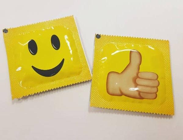 11. Not olarak, seks oyuncaklarınızı kullanırken kondom takmak hayatınızı çok daha kolaylaştıracaktır.