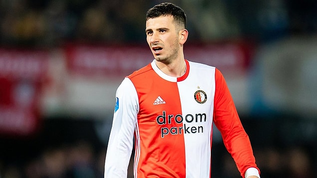 Hollanda Eredivisie'nin 21. hafta maçında Feyenoord sahasında Emmen'i 3-0'lık skorla yendi. Milli futbolcumuz Oğuzhan Özyakup, maçta 63 dakika forma giyerken karşılaşmada bir gol attı.