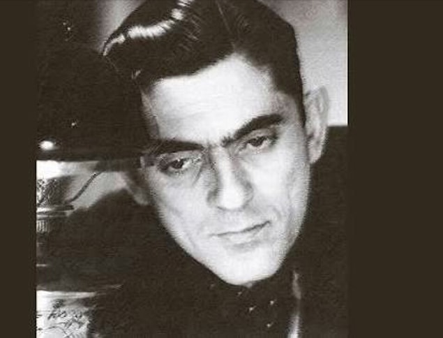 "Baba, öyle intihar edilmez, böyle edilir." notu, Vedat'ın ölümünden sonra Ümit Yaşar'a gerçek bir acıyı sonunda vermiş oldu.