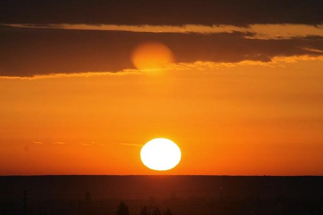 Dünyanın Manyetik Kutbu Kayıyor: Kıyamet Alameti Güneşin Batıdan Doğması Ne Anlama Geliyor?