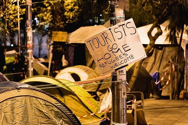 22. 'Barselona'daki Mülteciler':