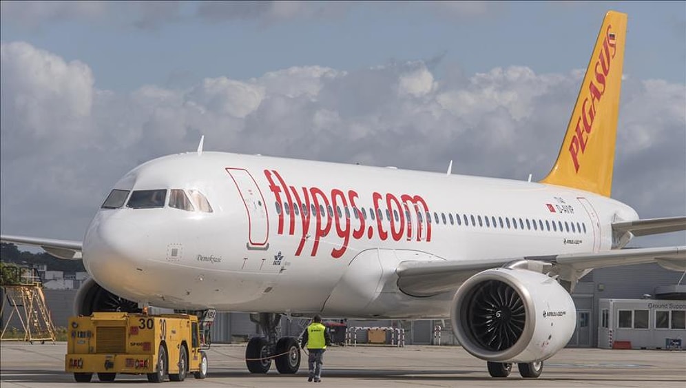 Pegasus, CNN Türk'e Uçak Kazasını Yorumlayan Eski Savaş Pilotu Bahadır Altan'ı İşten Çıkardı