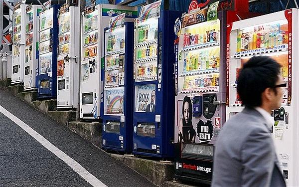 8. Japonya'daki otomatların sayısı Yeni Zelanda nüfusundan fazladır.