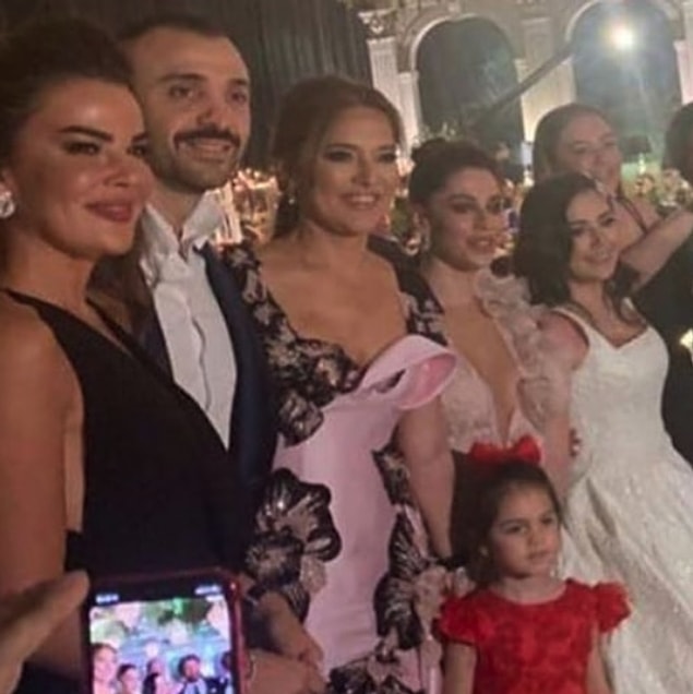 Özlem Yıldız, Okan Kurt, Demet Akalın,