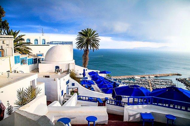 19. Sidi Bou Said, Tunus - Santorini halt etmiş, burası mimarisi en iyi tatil yeri.