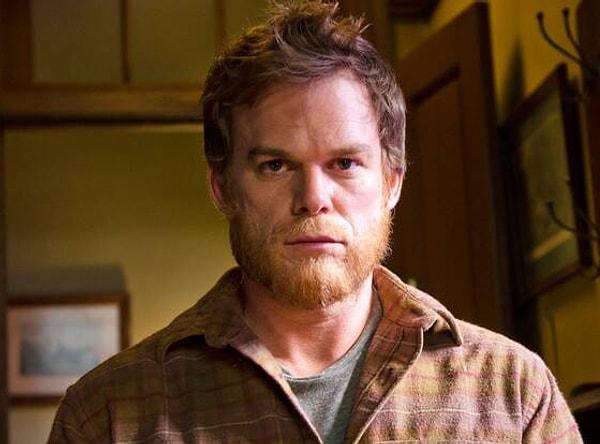 11. Suç ve gerilim dizisi 'Dexter' bittiğinde bu kadar dağılacağınızı düşünür müydünüz? Belki de onun da mutlu olma ihtimali doğduğu ama elinden alındığı içindir. Bittiğinde içimizde bir yerlerde, bir şeyler koptu.