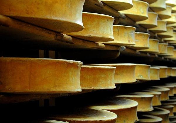 7. Albertville, Fransa'da elektrik Beaufort peynirinden elde edilir.