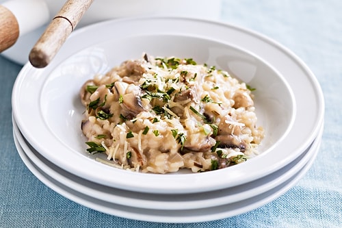 Mantarlı Risotto Tarifi: İtalyan Mutfağının Meşhur Lezzetlerinden Mantarlı Risotto Nasıl Yapılır?